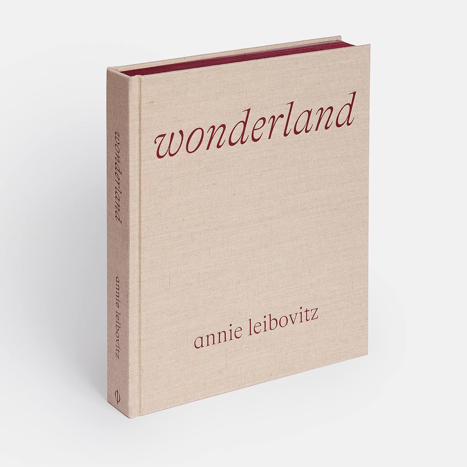 Wonderland by Annie Leibovitz